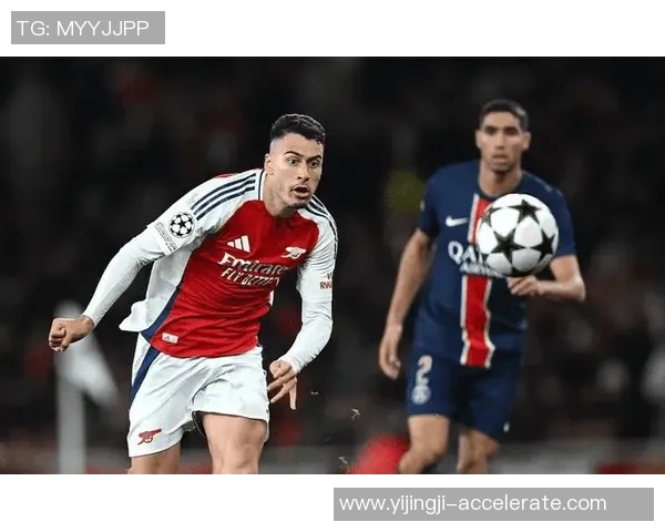 西甲精彩对决阿森纳大胜巴黎圣日耳曼补时进球点燃全场激情